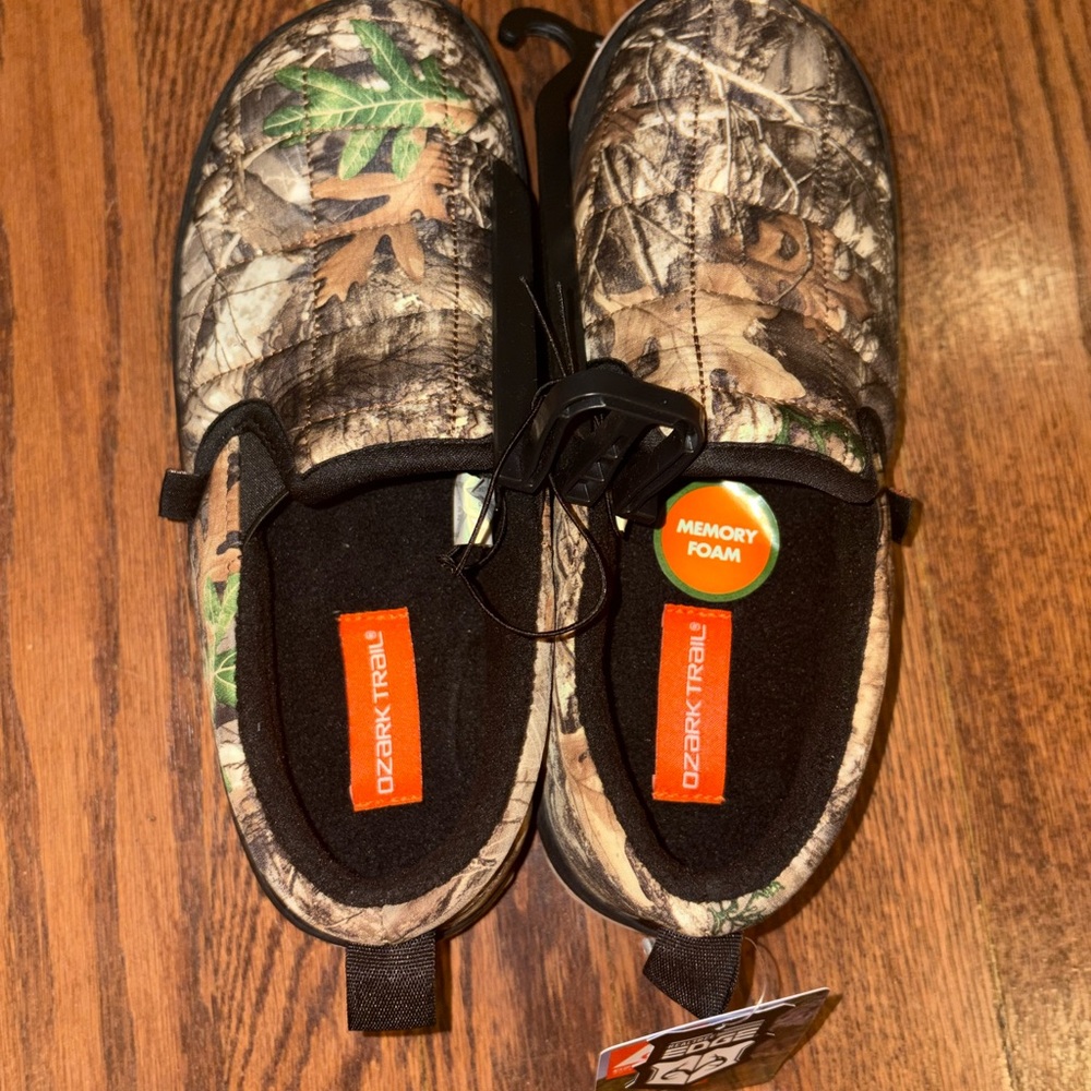 Ozark Trail Men's OT Puff Slipper Mens Size 7 NWT Tan Brown Water Repellent